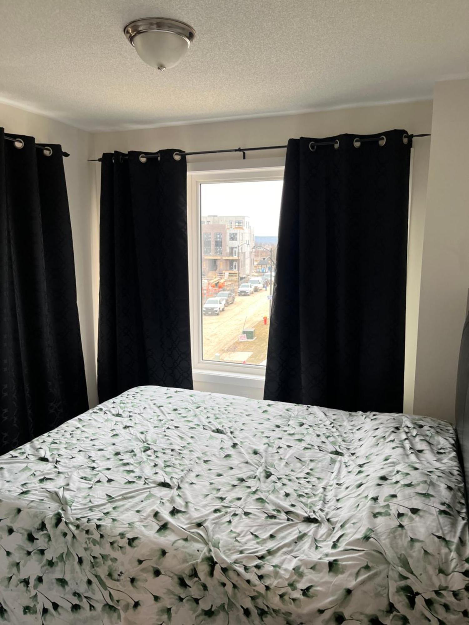 Luxury Brand New Townhouse In Milton Ontario Apartment Exterior photo